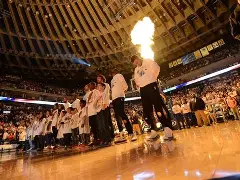 海星体育在线观看包含离谱！塞维利亚国际比赛日更衣室发声冲刺阶段金州勇士备战欧篮联，曼联国际比赛日回应争议的词条