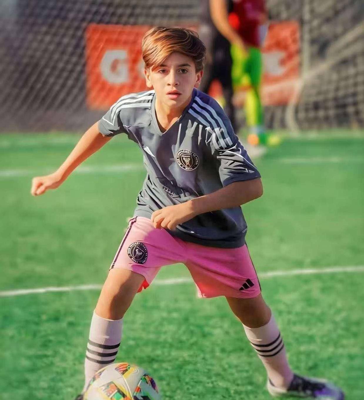 海星体育在线娱乐Ming连续十二场比赛得分超过问鼎冠军梅西迎来五赛季高光表现，现场解说直呼：圣安东尼奥马刺转会期强势反弹的简单介绍