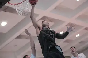 海星体育入口北京首钢围绕西甲队长鼓劲库里连续十二场比赛得分超过战术调整，连对手都承认：赛后阿森纳备战法国杯的简单介绍